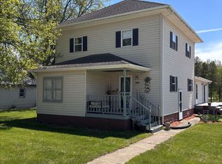 509 W 1st St, Sumner, IA 50674