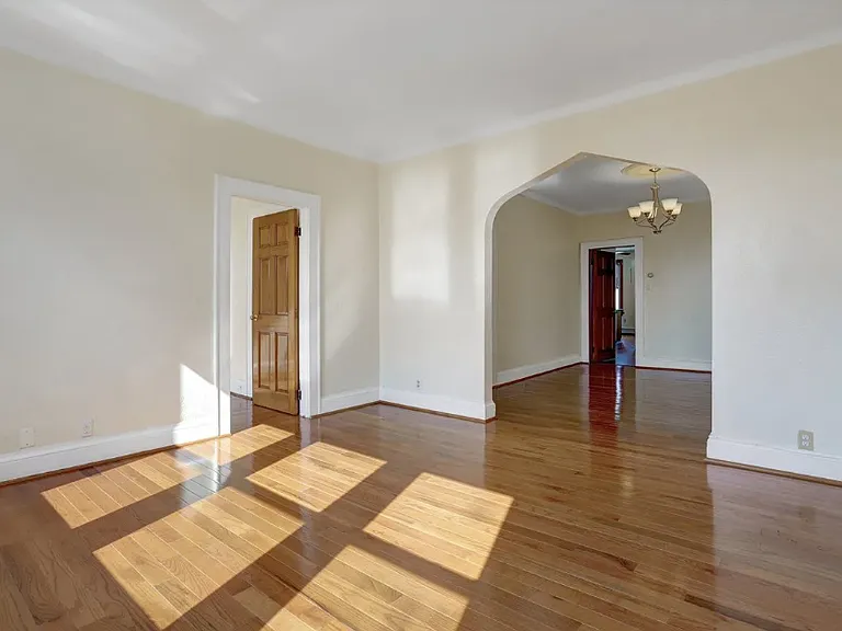 270 Stevens Ave #2 — Photo 6