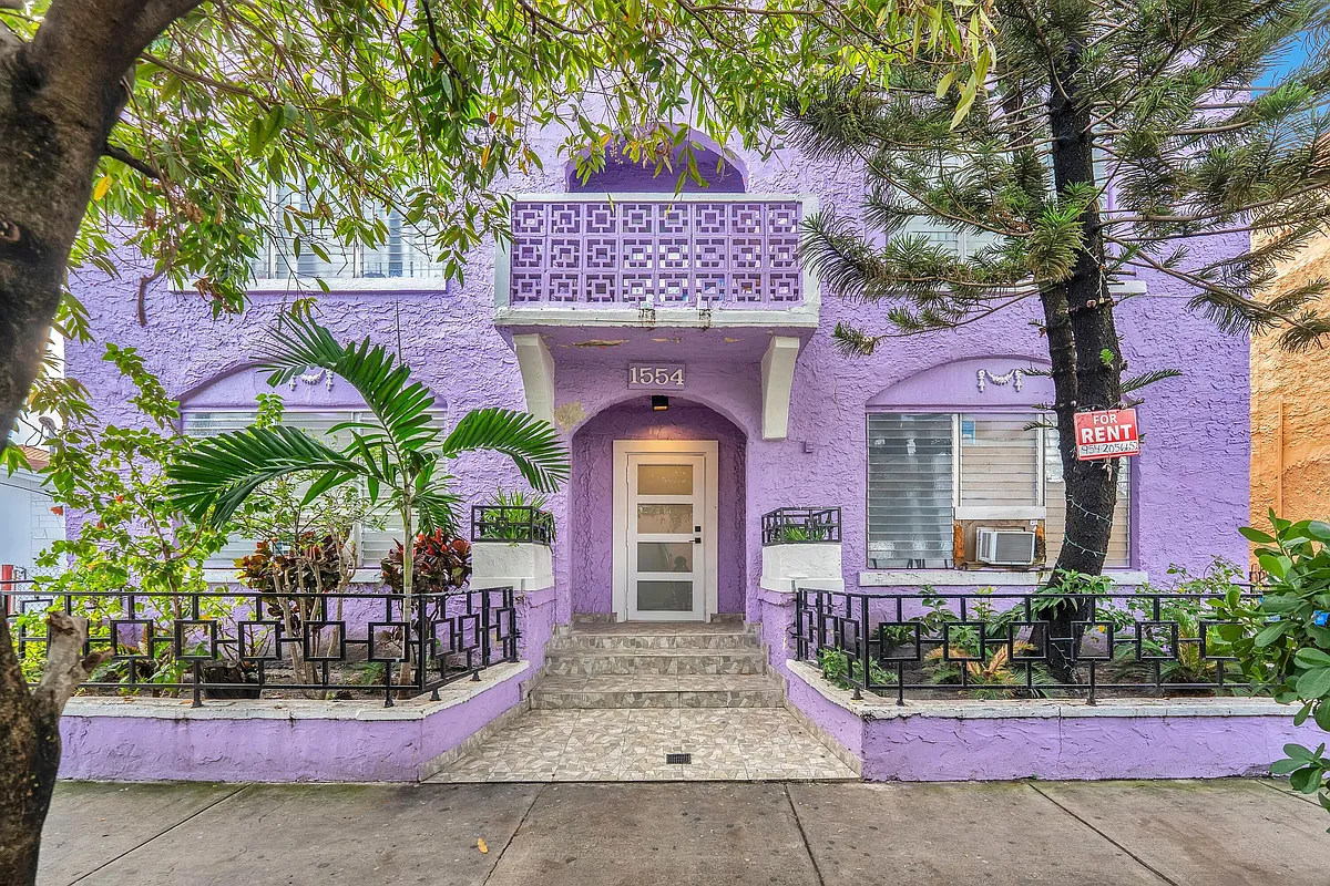 Building Photo - 1554 SW 5th St #5B