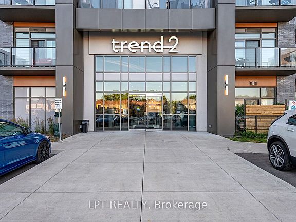 3rd image of 460 Dundas St E #209