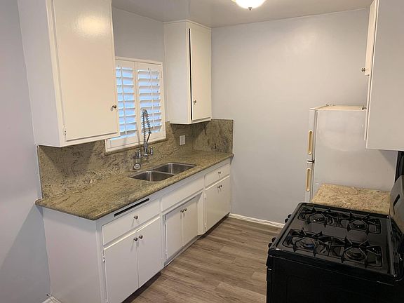 4th image of 17329 S Denker Ave APT C