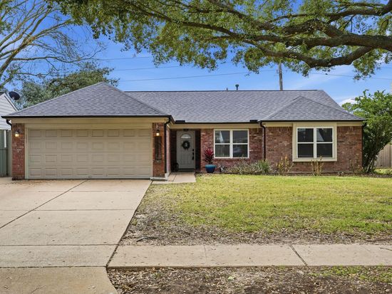 16027 Pinyon Creek Drive, Houston, TX 77095