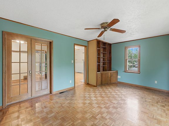 5th image of 2759 SW Burlingame Rd