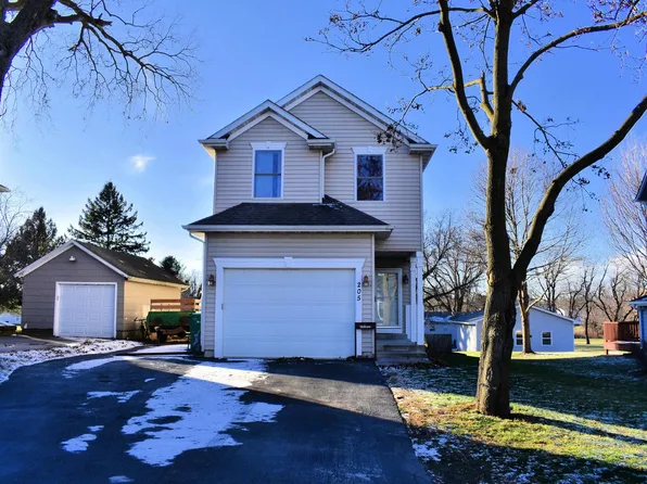 205 West St, Kingston, IL 60145