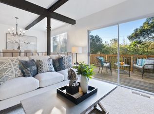 215 Mistletoe Rd, Los Gatos, CA 95032