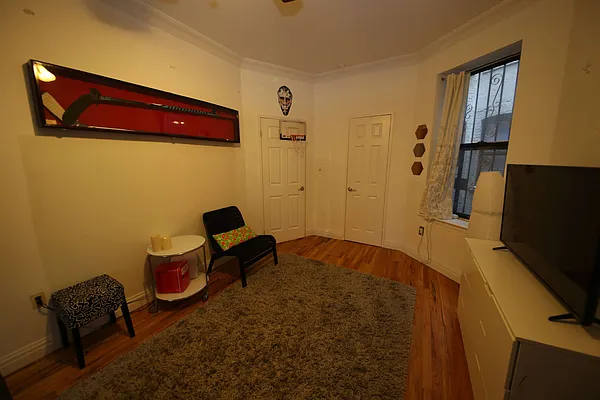 Sold by Coldwell Banker Signature Properties | media 15