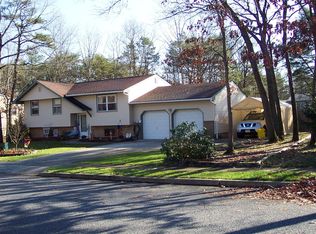 236 Centaurian Dr, West Berlin, NJ 08091