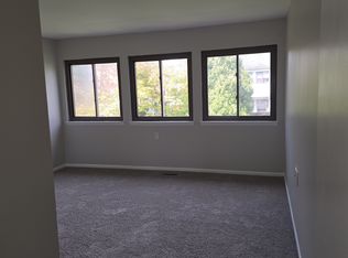 3 Twin Rivers Dr N #I, Hightstown, NJ 08520
