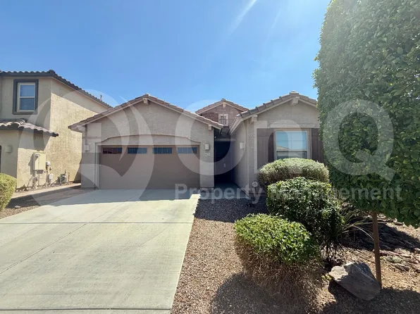 5521 S Joshua Tree Ln, Gilbert, AZ 85298