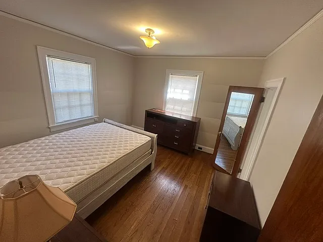 115 Westmoreland Court - 9 — Photo 4
