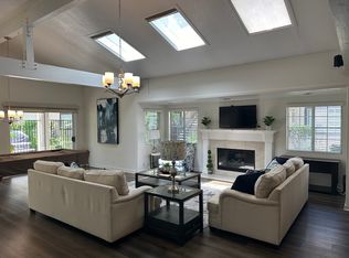 Vintage Apartments For Senior 55+, Anaheim, CA 92805
