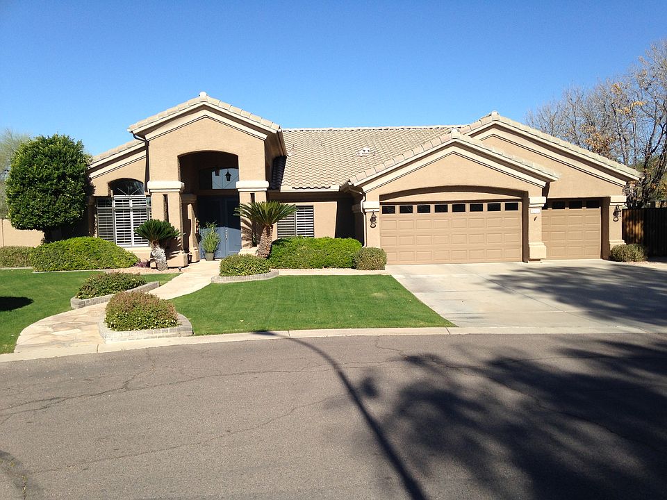 1st image of 1222 E Caroline Ln