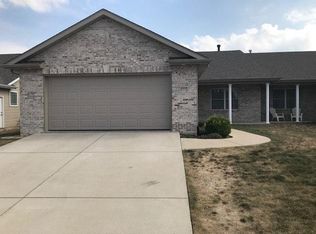 2904 Cronin Dr, Springfield, IL 62711