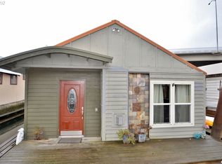 11824 N Jantzen Dr, Portland, OR