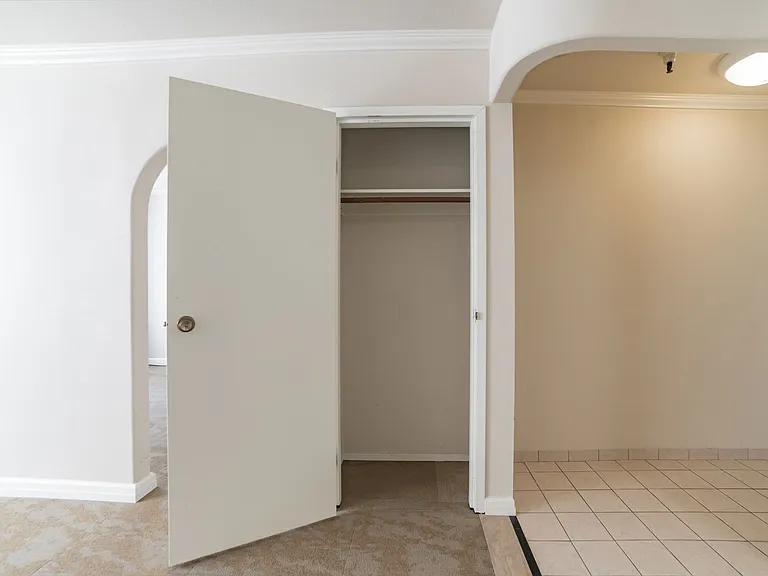 Park Glenview Apartments- Boutique Senior Living — Photo 19