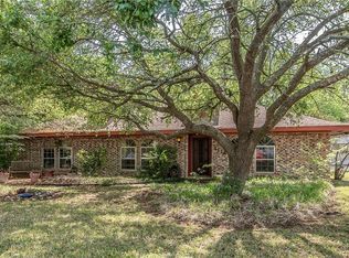 1114 Neal Pickett Dr, College Station, TX 77840