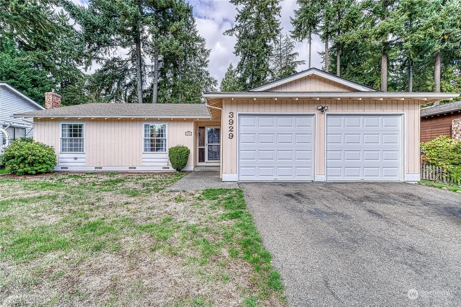 3929 SE Conifer Park Drive photo 1
