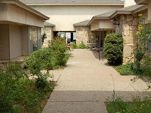 1312 N Richardson Ave #7, Roswell, NM 88201