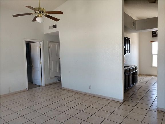 4th image of 1239 Zapata St