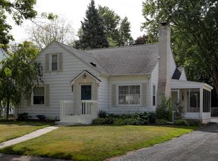 1304 Lakeway Ave, Kalamazoo, MI 49001