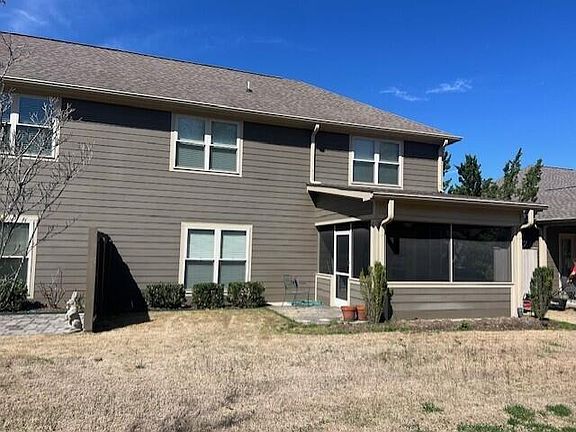 4th image of 160 Templeton Ln