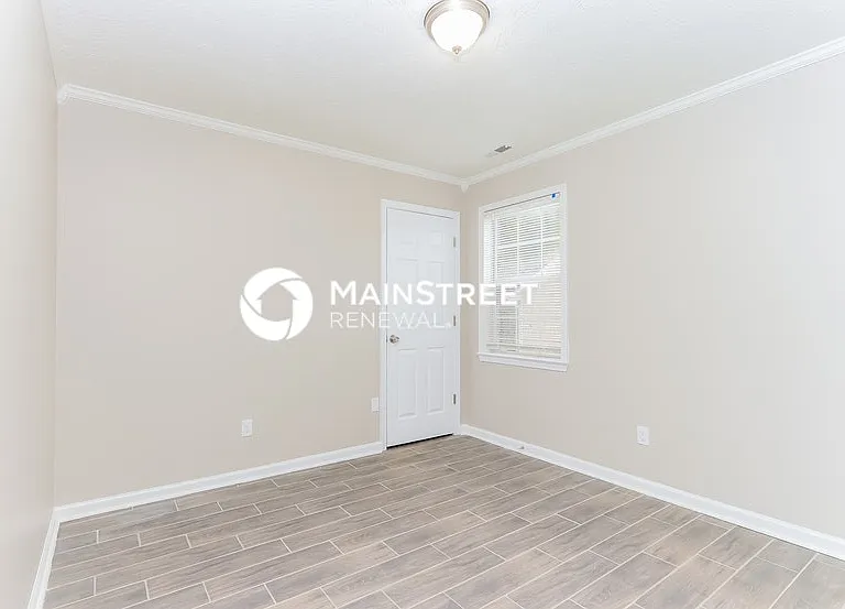 330 Fallview Dr — Photo 13