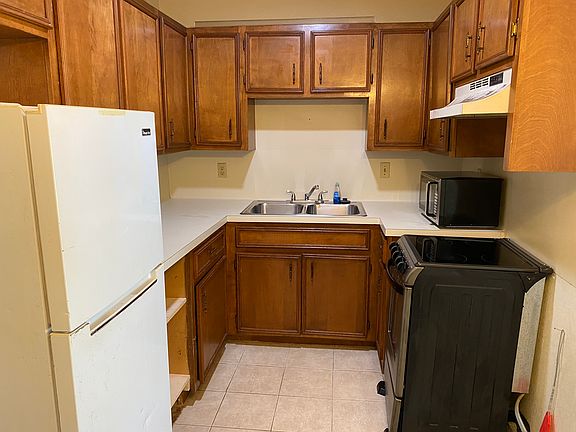 3rd image of 1500 Evergreen Ave APT 67