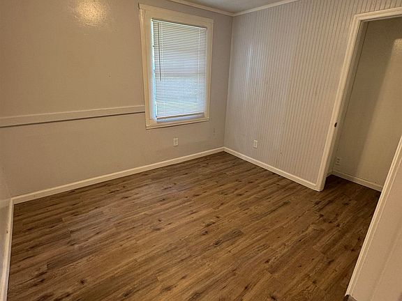 5th image of 2630 Clayton St