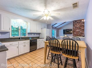 60 Hansom Hill Rd, Windsor, CT 06095