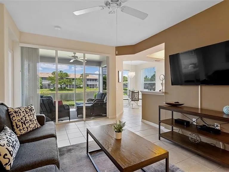 9582 Hemingway Ln #3402 — Photo 5