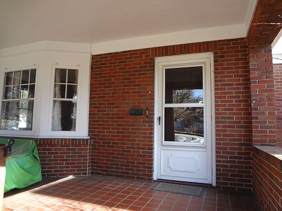 2nd image of 270 N Cedar St