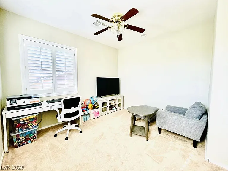 315 Carlisle Crossing St — Photo 21