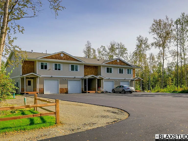 2454 W Ben Hogan Ave — Photo 19