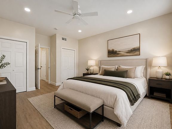 4th image of 949 Summit Ave Floor 2