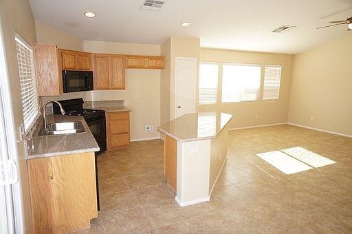3rd image of 3428 Denali Preserve St