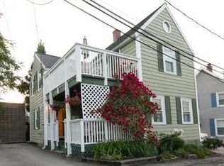 16 Winchester Pl, Winchester, MA 01890