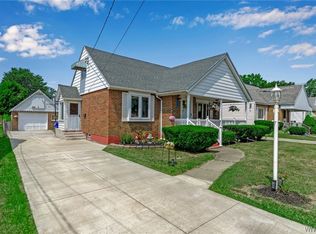 726 Harlem Rd, Buffalo, NY 14224