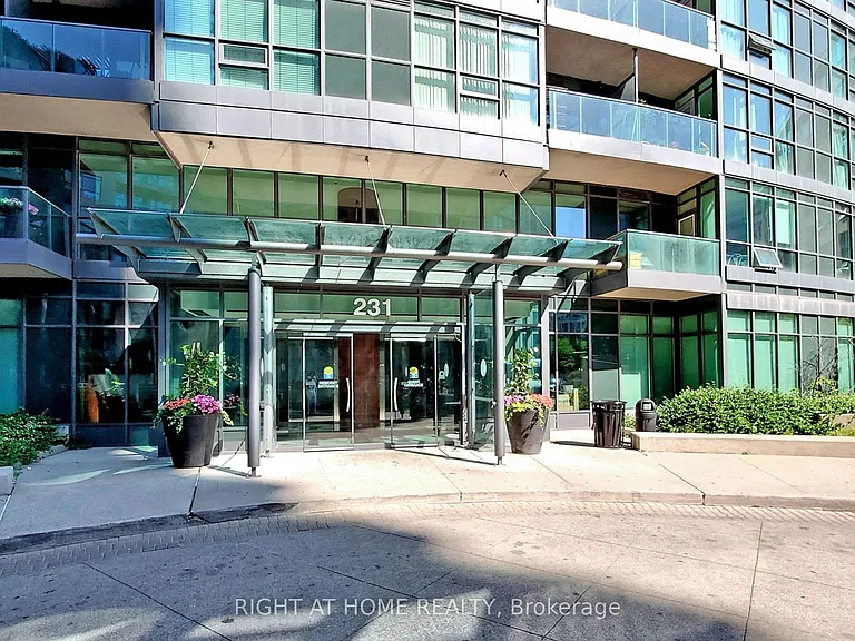 231 Fort York Blvd #2309 — Photo 41