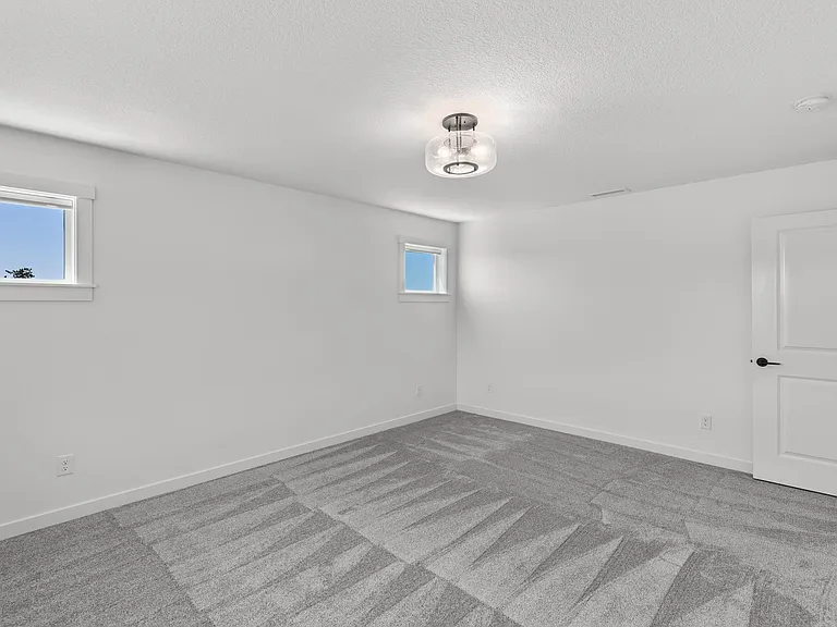 1513 W 14th Ave — Photo 30
