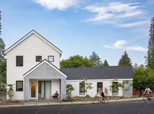 15 NW Saint Helens Pl #1, Bend, OR 97703