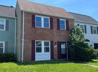 8305 Sunnyside Ct, Manassas Park, VA 20111