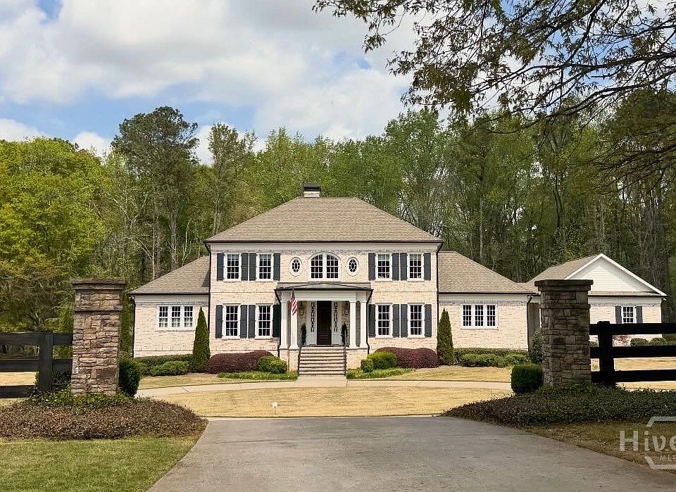 1st image of 2088 Nellie Gray Court