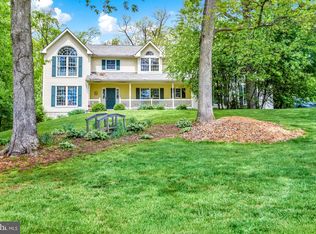 2450 Alees Dr, New Windsor, MD 21776