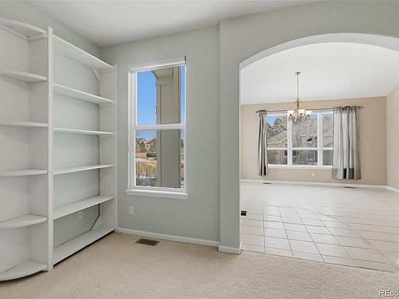 5th image of 890 Appleby Place