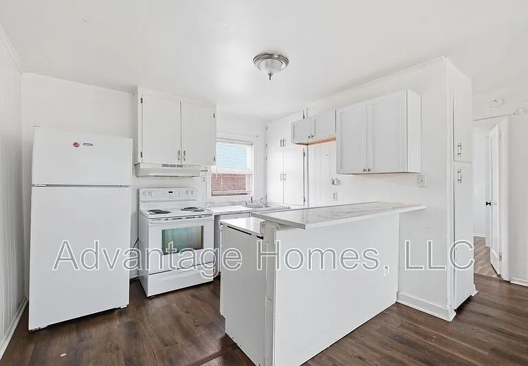 1015 N Scott Ave #108-5 — Photo 5