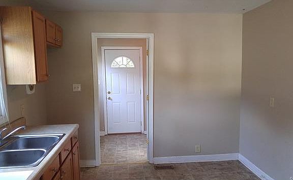 4th image of 511 N South St