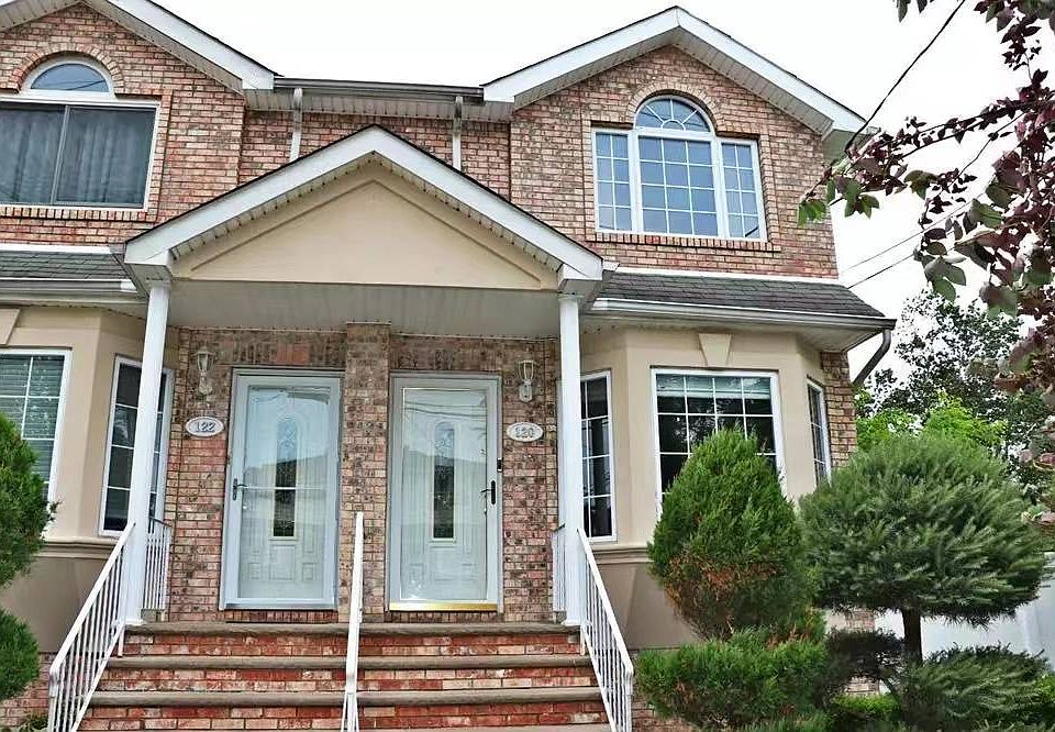 120 Aviston St, Staten Island, NY 10306 Zillow