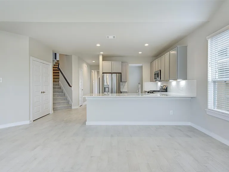 27006 Wandering Glen Ln — Photo 17