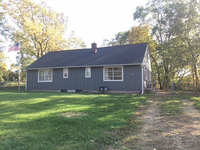 1st image of 1633 Westview Dr