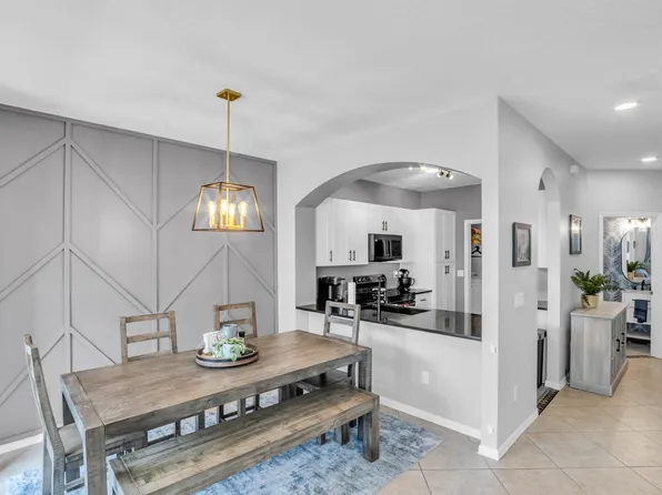4947 Grinnell St, Lake Worth, FL 33463